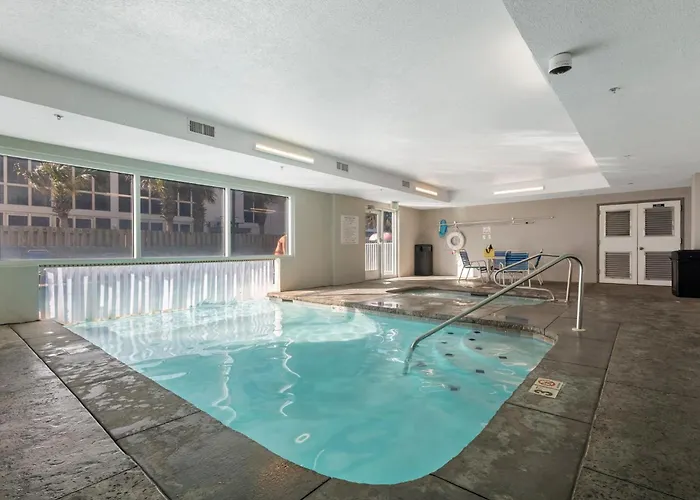 Island Royale 906